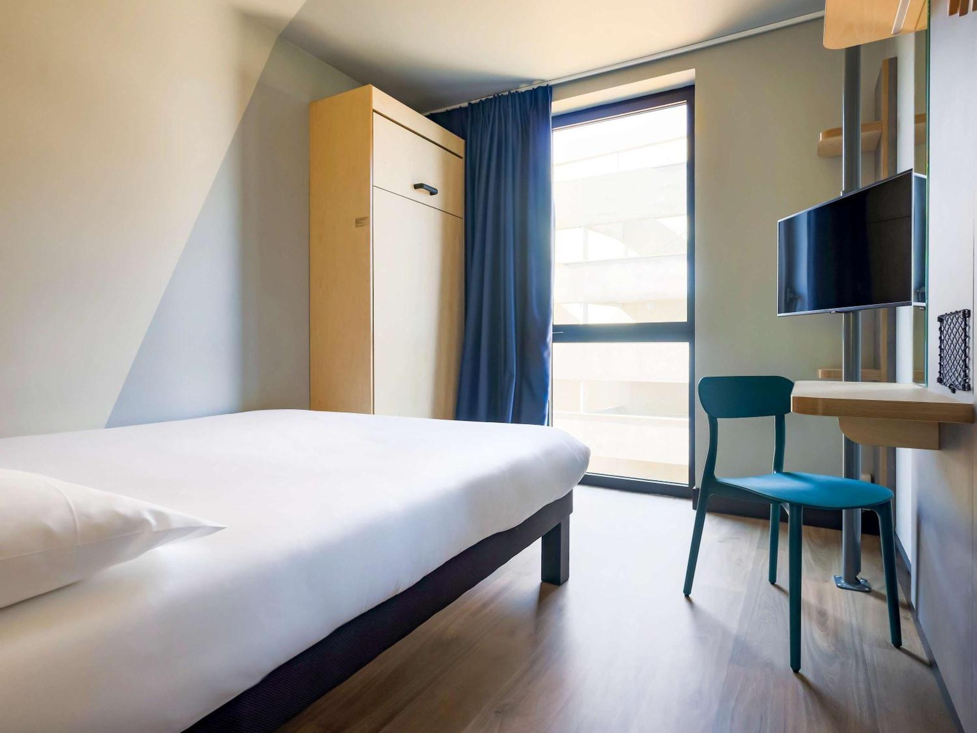 Ibis Budget Centre